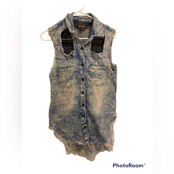 Kroix Other - Men’s Kroix Distressed Button up Top I